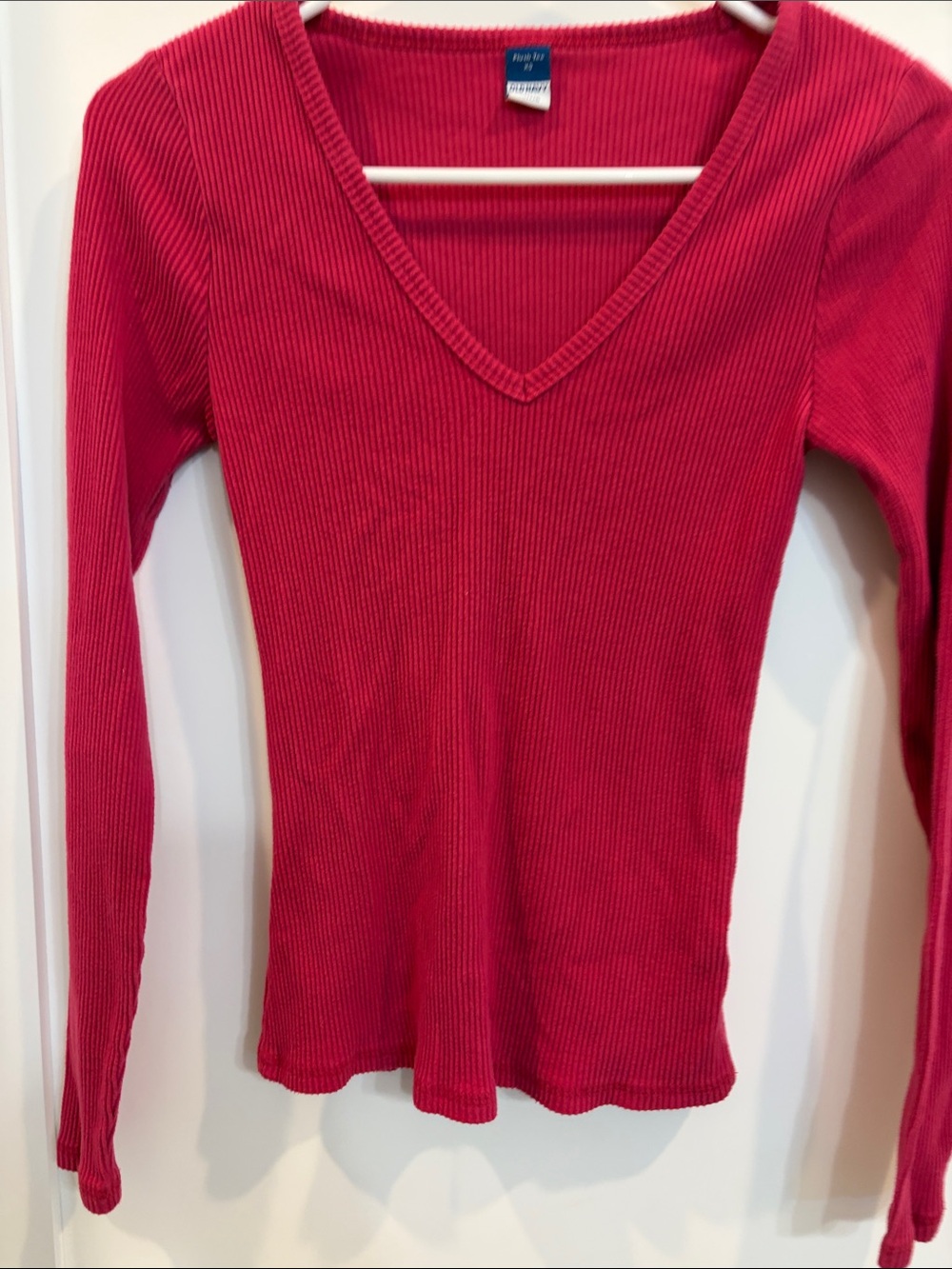 Old Navy Ribbed V-Neck Long Sleeve Top - Redish Pink
